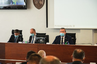 Zväčšiť fotografiu - Trenčianska župa poskytne humanitárnu pomoc tornádom zasiahnutým oblastiam juhomoravského kraja - TSK_zastupiteľstvo_XXX (2 of 17)