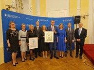 Zväčšiť fotografiu - Trenčianska župa získala ďalšie ocenenie - 20231109_181905