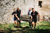 Zväčšiť fotografiu - TSK_TN hrad_stavanie úľov (3)
