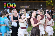 Zväčšiť fotografiu - Trenčiansky kraj si počas soboty uctil dejateľov, folklór aj dobrovoľníkov