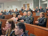 Zväčšiť fotografiu - Trenčiansky župan odovzdal defibrilátor ďalšiemu dobrovoľnému hasičskému zboru - 20231208_152008