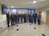Zväčšiť fotografiu - Trenčiansky župan odovzdal defibrilátor ďalšiemu dobrovoľnému hasičskému zboru - 20231208_160128