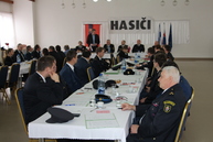 Trenčiansky župan odovzdal dobrovoľným hasičským zborom cez víkend takmer 350 kníh o dhz v trenčianskom kraji - Beluša_1645