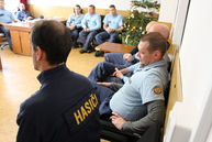 Zväčšiť fotografiu - Trenčiansky župan sa na troch kráľov osobne poďakoval cestárom, hasičom či policajtom - IMG_4250