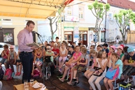 Trenčiansky župan sa zapojil do projektu celé slovensko číta deťom - Cele Slovensko cita detom_TN_2015