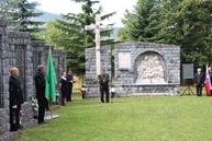 Trenčiansky župan si uctil pamiatku zosnulých baníkov na regionálnych oslavách dňa baníkov 2015 - Obrázok 015