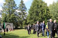 Trenčiansky župan si uctil pamiatku zosnulých baníkov na regionálnych oslavách dňa baníkov 2015 - Obrázok 053