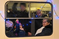 Zväčšiť fotografiu - Trojkráľová električka sa vrátila po 3 rokoch, a to s rekordnou návštevnosťou - Zmenšené trojkrálová 2023 (56)