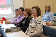 Zväčšiť fotografiu - Túžba po vzdelávaní nemá vekové hranice