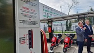 Zväčšiť fotografiu - Univerzita alexandra dubčeka v trenčíne s prvenstvom v zdieľanej doprave - 20230417_100929