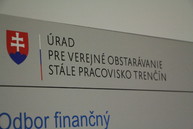 Zväčšiť fotografiu - Úrad pre verejné obstarávanie je bližšie obyvateľom už aj v trenčianskom kraji - IMG_4499_zmensena