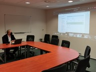 Zväčšiť fotografiu - Už rok poskytuje pomoc v priestoroch župného úradu stále pracovisko úradu pre verejné obstarávanie - 3