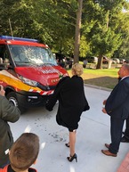 V brezovej pod bradlom zasadla vláda sr, novú techniku si od ministerky vnútra prevzali hasičské zbory z ďalších 4 obcí kraja - 70590494_1105183699676674_6365871883270750208_n
