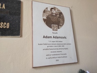 Zväčšiť fotografiu - V novom meste nad váhom vzdali hold historickým udalostiam i osobnostiam - IMG_20220429_134223