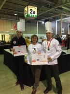 V slovenskom národnom tíme sa na svetovom kulinárskom pohári v luxembursku predstavili aj zástupcovia soš obchodu a služieb v púchove - carving1