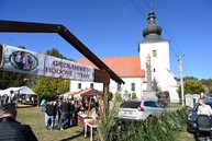 Zväčšiť fotografiu - V sobotu sa v kľačne hodovalo