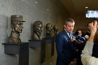 Zväčšiť fotografiu - V tomto roku si pripomenieme okrúhle výročia viacerých rodákov z trenčianskeho kraja - odhalenie bust