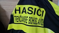 Zväčšiť fotografiu - V trenčianskych bohuslaviciach slávnostne otvorili hasičskú zbrojnicu - 20221022_160254