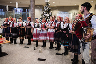 Zväčšiť fotografiu - Vianočné srdce zelenej župy opäť žiari! - TSK_Otvorenie vianočných trhov_mini (42 of 71)