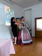 Zväčšiť fotografiu - Vlastivedné múzeum v považskej bystrici otvorilo šatníky uhorskej šľachty - 438128792_10211680530804428_8008420167662111388_n