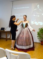 Zväčšiť fotografiu - Vlastivedné múzeum v považskej bystrici otvorilo šatníky uhorskej šľachty - 438173267_10211680574645524_3821891000731277894_n