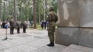 Zväčšiť fotografiu - Výročie snp si tradične pripomenuli aj v krajskom meste - IMG_20220905_100423