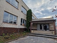 Zväčšiť fotografiu - Z neupotrebiteľného majetku kraja vzniknú ďalšie nájomné byty - 20221024_092603