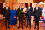 Zväčšiť fotografiu - Za výnimočné zásluhy si najvyššie ocenenie kraja prevzali ďalší laureáti - DSC_0344