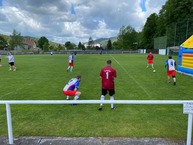 Zväčšiť fotografiu - Zamestnanci trenčianskej župy „kopali“ za dobrú vec - 283991018_326353882982821_2344202374197170862_n