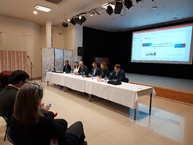 Zväčšiť fotografiu - Zástupcovia európskej komisie navštívili región hornej nitry - 2