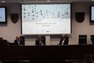 Zástupcovia stredných odborných škôl z celej republiky sa zišli na úrade tsk; predmetom stretnutia bol duálny systém vzdelávania - IMG_7480