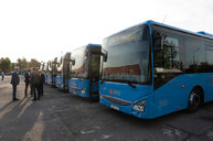 Zväčšiť fotografiu - Zatvorené školy sa od pondelka dotknú aj prímestskej autobusovej dopravy, modré autobusy budú jazdiť v prázdninovom režime - 20200921_PD_SAD_016w