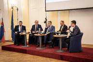 Združenie samosprávnych krajov na svojej prvej konferencii hľadalo riešenia na kľúčové výzvy vyšších územných celkov - DSC00955