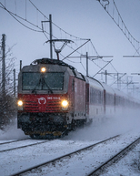 Zväčšiť fotografiu - Železničný koridor z bratislavy do žiliny čakajú kvôli rekonštrukcii obmedzenia. zmenia sa aj prípoje na regionálne autobusy
