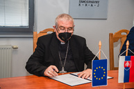 Zväčšiť fotografiu - Župa aj univerzita sa budú podieľať na národnom stretnutí mládeže t22 - TSK_Memorandum T22_mini (12)