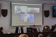 Zväčšiť fotografiu - Župa v mimoriadne náročnom „covidovom“ roku hospodárila s prebytkom viac ako 17,5 mil. eur, dokončí rozbehnuté a plánuje aj nové investície - TSK_zastupiteľstvo_máj 21 (6 of 25) – kópia