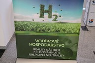 Zväčšiť fotografiu - Župa vidí budúcnosť vo využití vodíka - IMG_6069