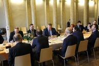 Zväčšiť fotografiu - Župani v košiciach rokovali okrem koronavírusu aj o reforme verejnej správy - IMG_8624