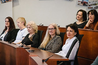 Zväčšiť fotografiu - Župný úrad bez žien? nemožné! - TSK_MDŽ_2023_mini (11 of 50)