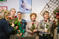 Zväčšiť fotografiu - Župný úrad bez žien? nemožné! - TSK_MDŽ_2023_mini (37 of 50)