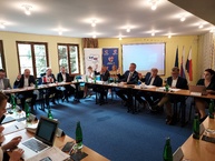 Zväčšiť fotografiu - Župy žiadajú kompenzácie za protiinflačný balík - 20220602_102814
