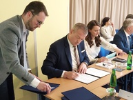 Zväčšiť fotografiu - Župy žiadajú kompenzácie za protiinflačný balík - 20220602_124924