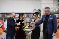 Zväčšiť fotografiu - Zvedavý škriatok láka generácie do sveta kníh