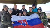 Členovia a priatelia odboru mladej matice veľké hoste vystúpili na pánsku javorinu už siedmykrát - 2
