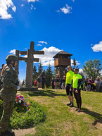 Zväčšiť fotografiu - Na stratenci sa konalo medzinárodné pietne stretnutie - TSK_Stratenec_mini-4