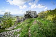 Zväčšiť fotografiu - Spoznávajte trenčiansky kraj v cestovateľskej hre „batoh plný zážitkov“ - hrad Sivý Kameň
