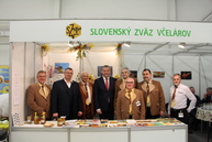 Trenčianske výstavisko sa po 23.-krát premenilo na srdce ovocinárstva a záhradníctva. veľtrh záhradkár 2017 prvýkrát trvá až do nedele! - IMG_5879