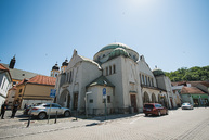 Zväčšiť fotografiu - Začína obnova synagógy v trenčíne - TSK_obnova synagógy_mini (57 of 57)