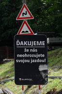 Zväčšiť fotografiu - Cesta na skýcov podstupuje rekonštrukciu, technologicky najnáročnejší je horský úsek - 20230804_TSK_082w