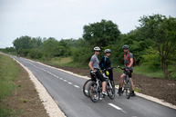 Zväčšiť fotografiu - Cyklobusy previezli za sezónu viac ako 330 bicyklov - 20180525_HORNA_STREDA_cyklotrasa_083w